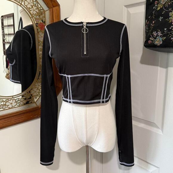 Poster Girl Black & White Contrast Stich Zip Up Long Sleeve Crop Top w Boning S - Picture 3 of 8
